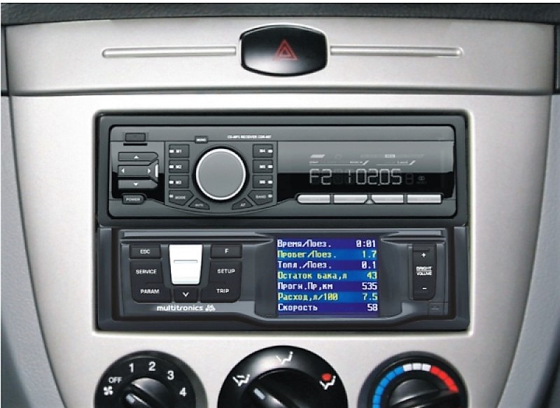 multitronics-rc-700-2-800x800
